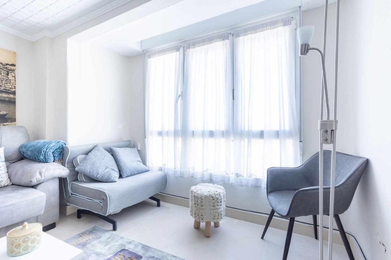 Old Port Apartamento Con Vistas Al Puerto 베르메오 외부 사진