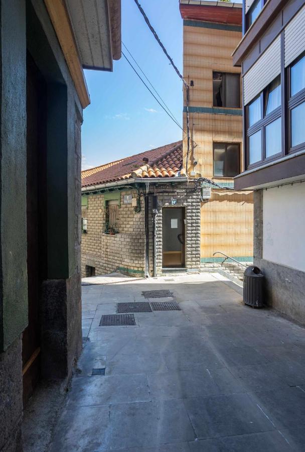 Old Port Apartamento Con Vistas Al Puerto 베르메오 외부 사진