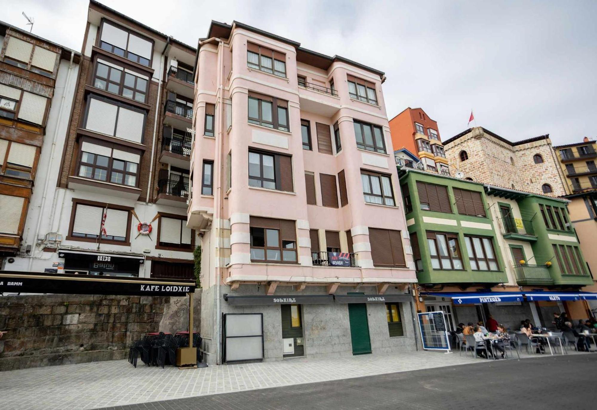 Old Port Apartamento Con Vistas Al Puerto 베르메오 외부 사진